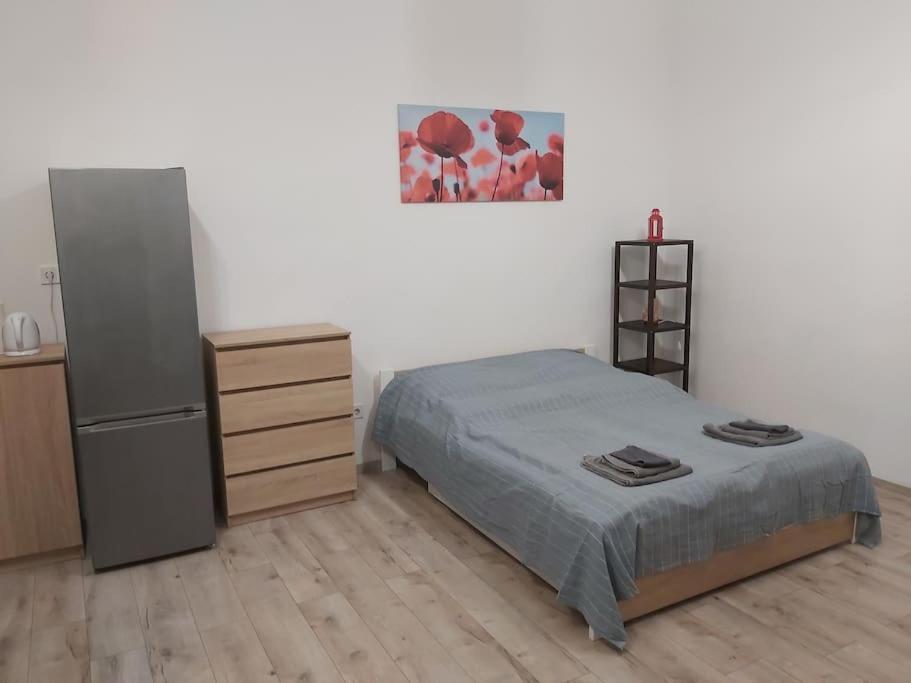 Apartment Poppied